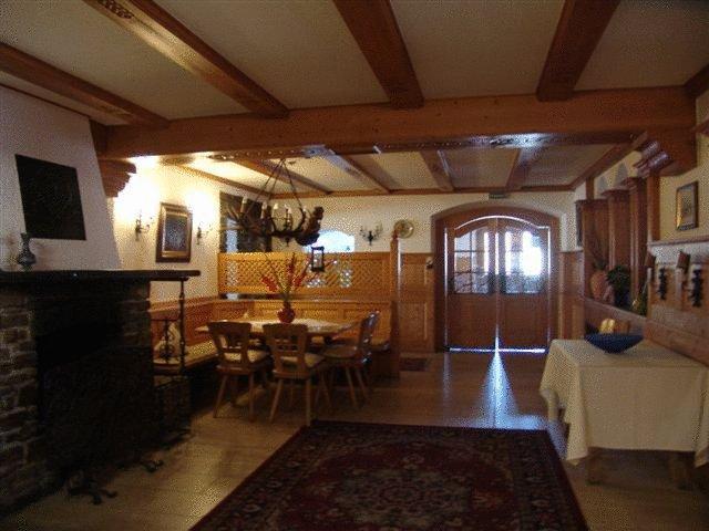 סייגסדורף Hotel Gasthof Forelle מראה חיצוני תמונה