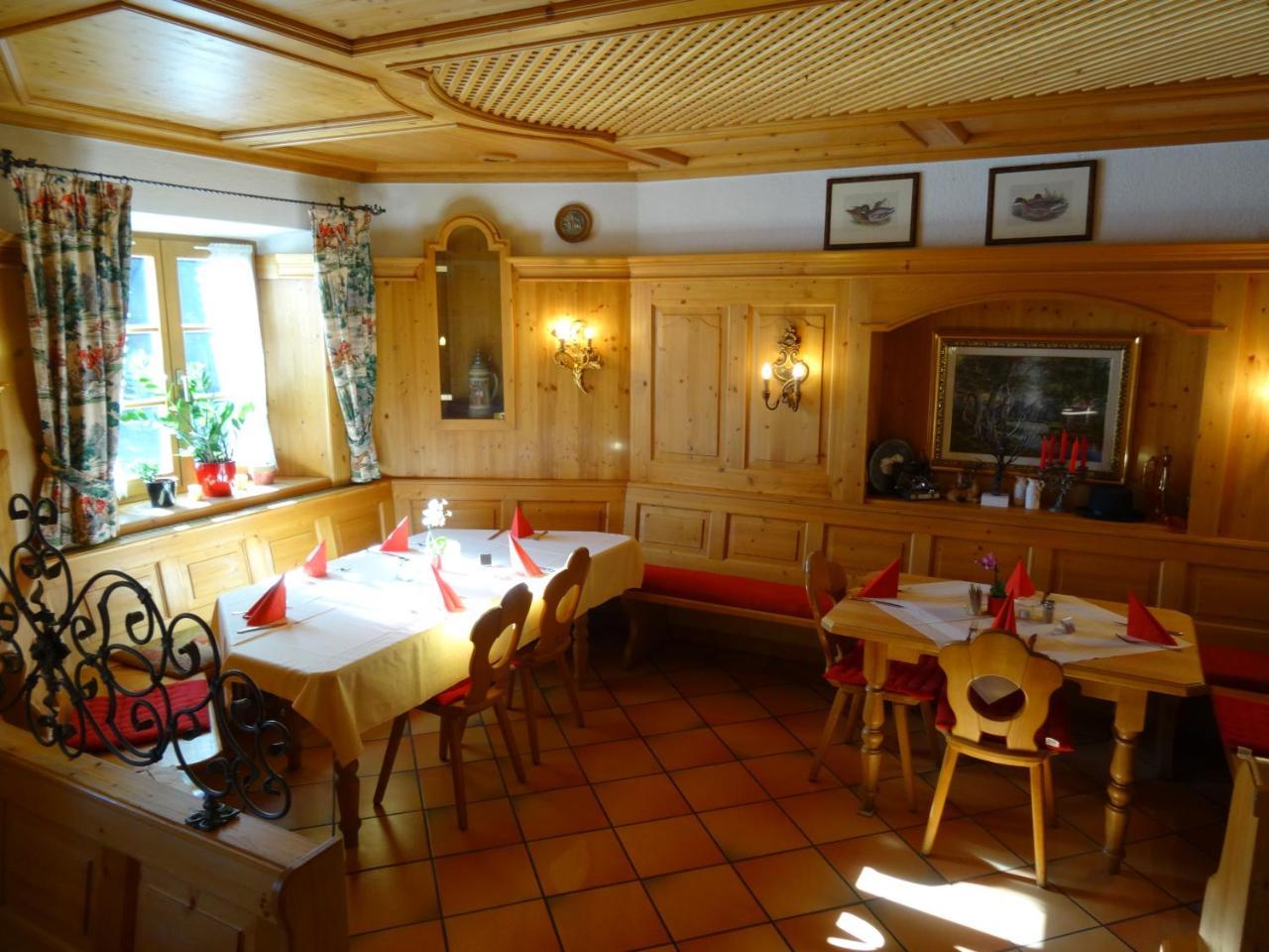 סייגסדורף Hotel Gasthof Forelle מראה חיצוני תמונה