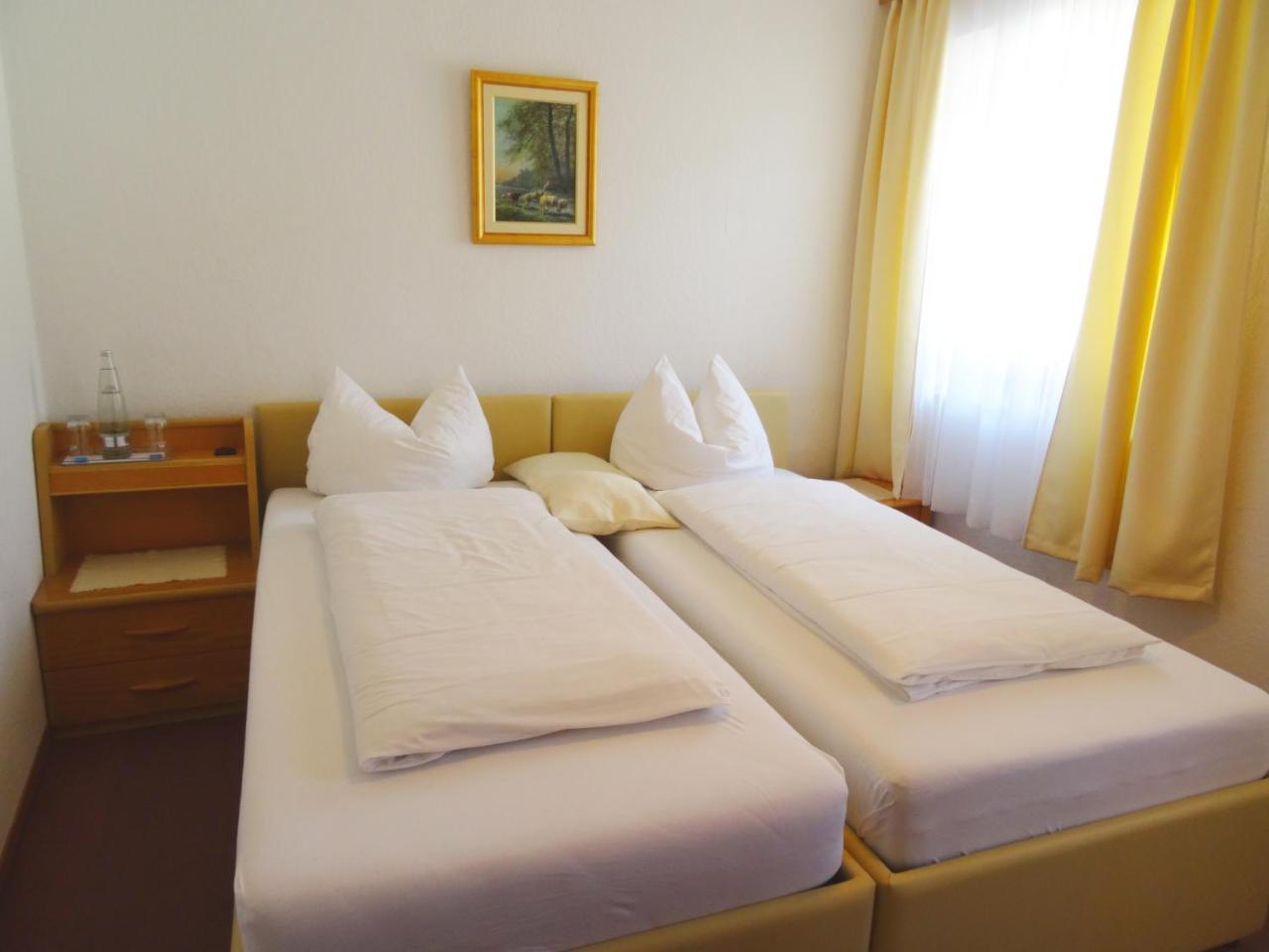 סייגסדורף Hotel Gasthof Forelle מראה חיצוני תמונה